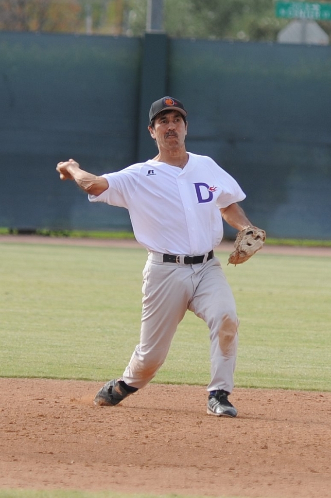 Dragons_2017-11-03 (165).jpg - (c)2010 DeVetter